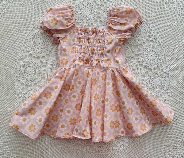 Daisy Retro Sweetheart Dress